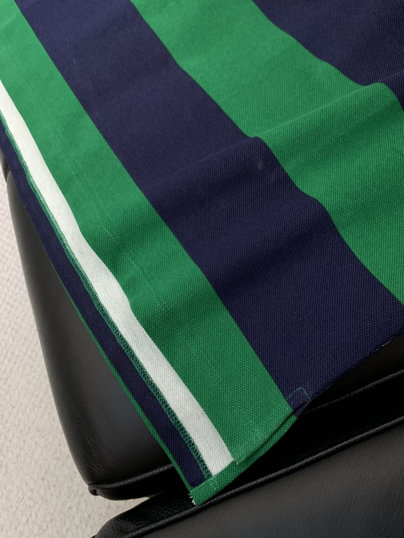 l0vis Vvtt0n t-shirt